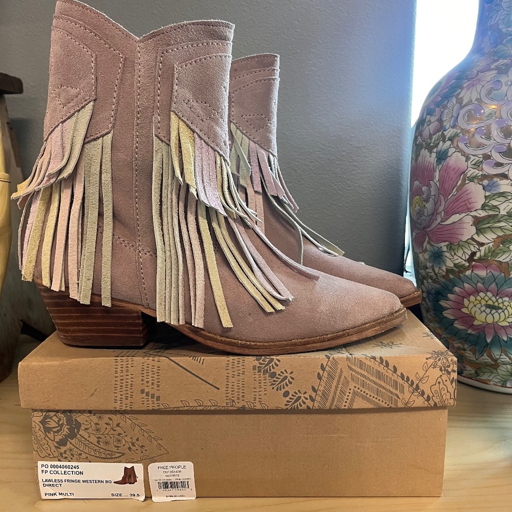 NIB FREE PEOPLE Lawless Fringe Western Boots- Pink Multi Sz 39.5 - Picture 2 of 7
